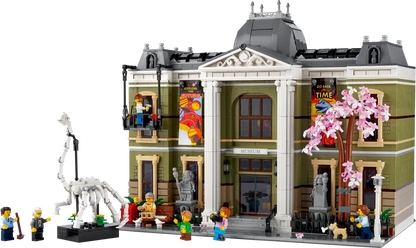 LEGO® Icons Natural History Museum (10326)