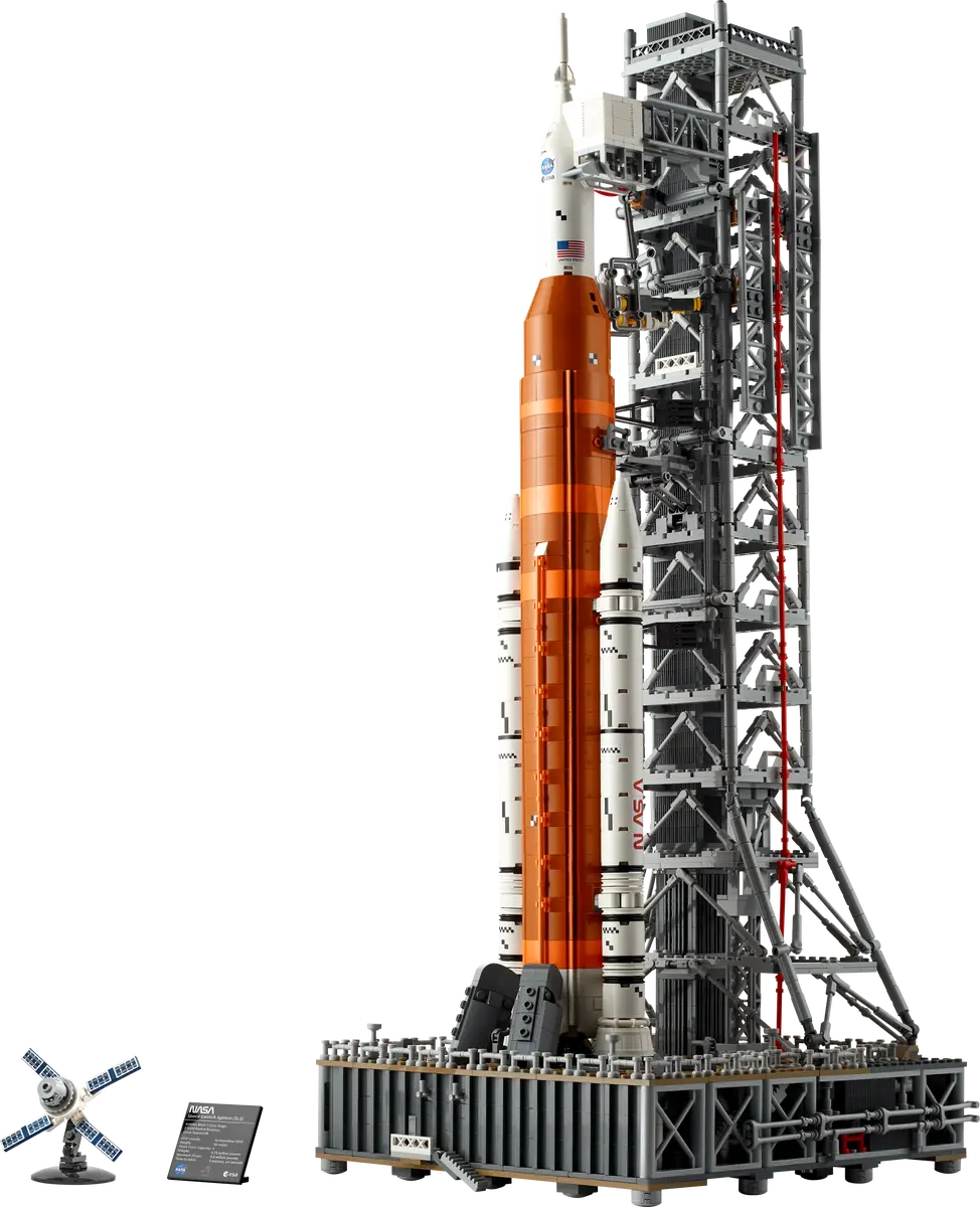 Artemis I Rocket & Launchpad (10341)