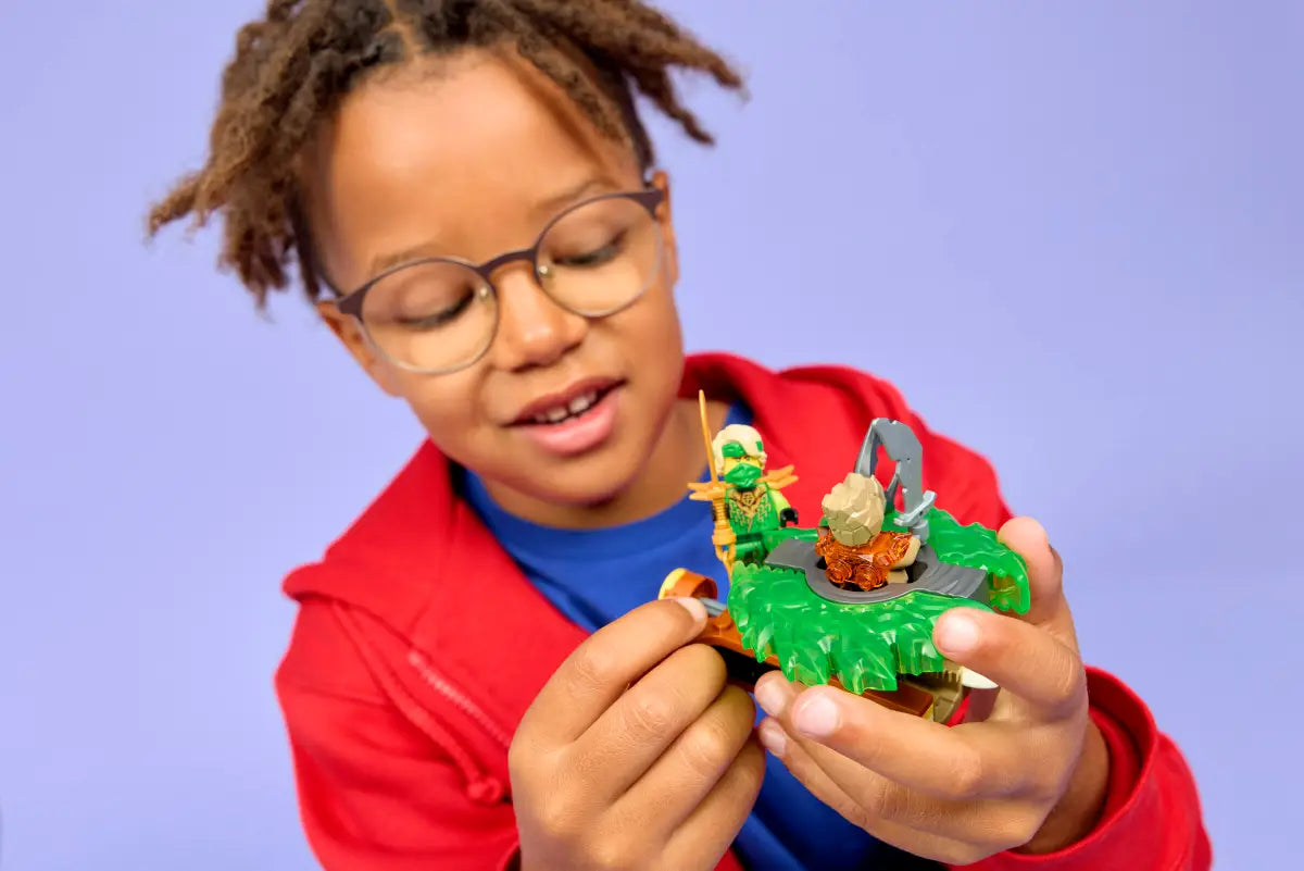 LEGO® NINJAGO® Lloyd vs. Earth Monster Spinner (71850)