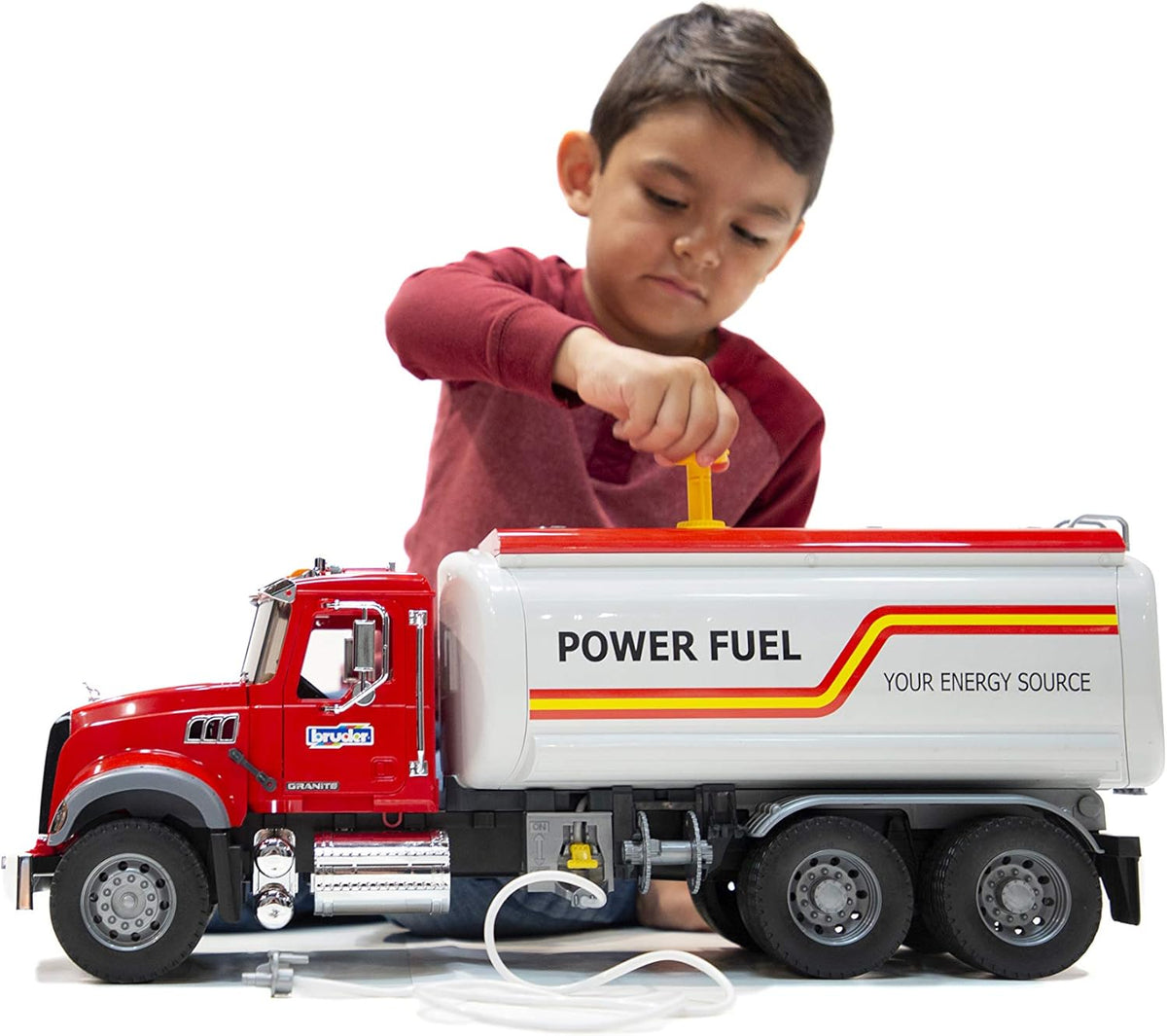 Bruder 02827 MACK Granite Tanker Truck 24.12.8