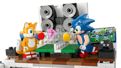 LEGO® Sonic the Hedgehog™ Team Sonic Command Truck (77006)