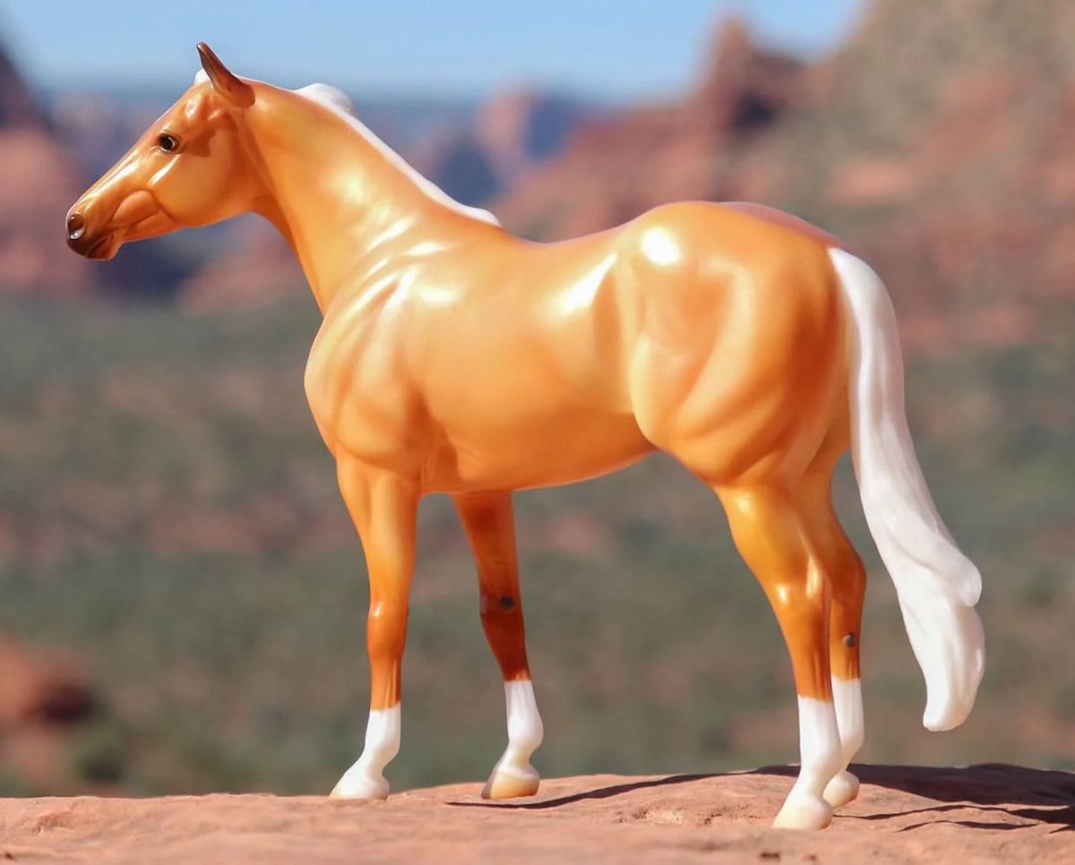 Ideal Series - Palomino (Discontinued)